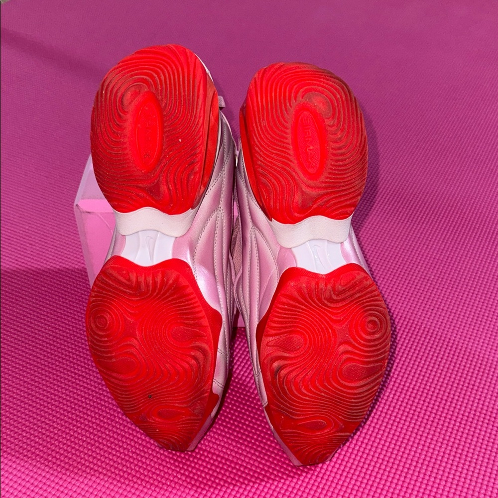 Nike Women's Pink and Red Athletic Sneakers (only worn once) - Picture 9 of 9